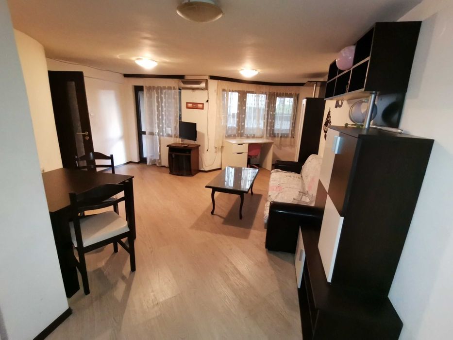 Дава се под наем Двустаен апартамент в Бургас, Възраждане - 45 кв.м за 280.5 € - Снимка #1