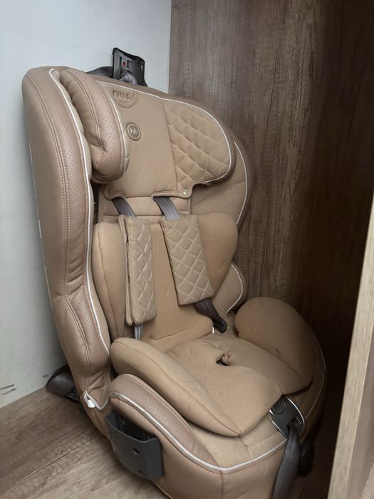 Автокресло HB Pull