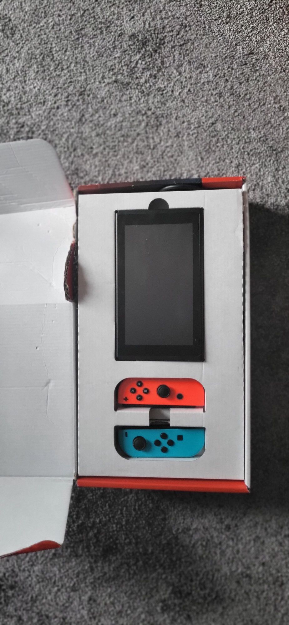 Vând Nintendo switch lite