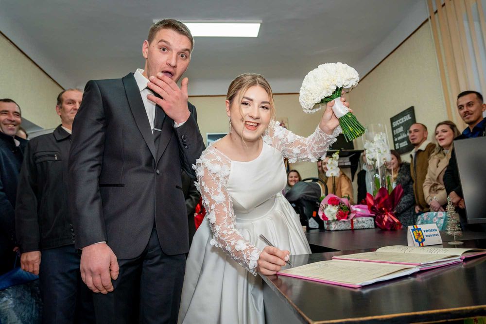 FOTO-VIDEO Fum Greu gheata carbonica dansul mirilor si Artificii