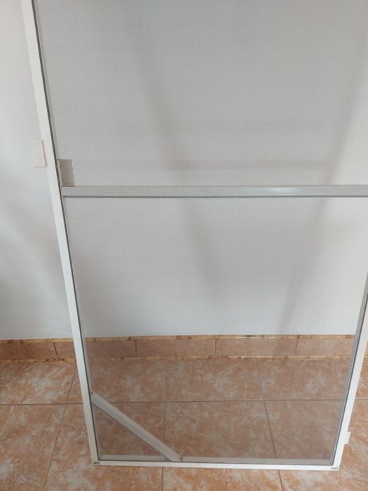 Plasă ușă stare perfectă