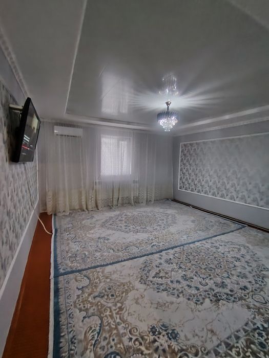 Продаётся дом трехсемейка