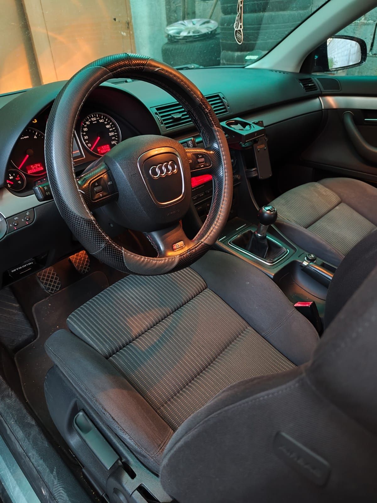 Audi A4 S_line_2.0_140hp_6ск