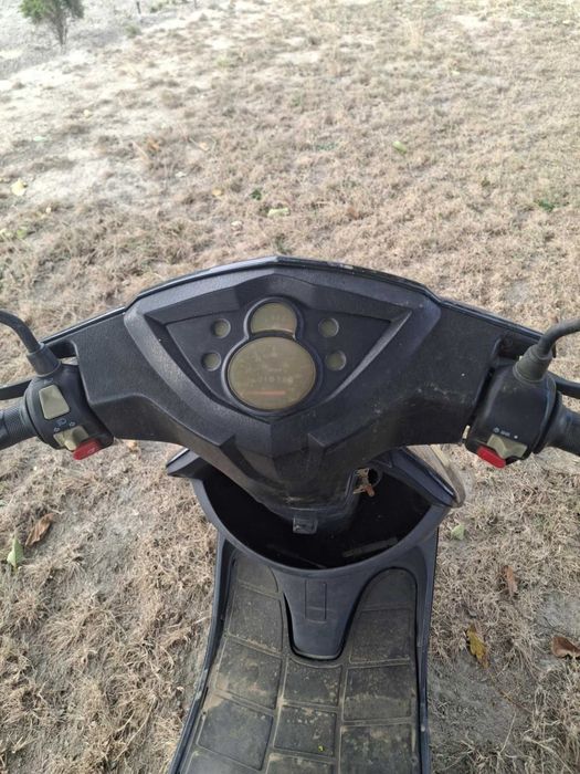 Скутер Generic Ride Jump 50 cc