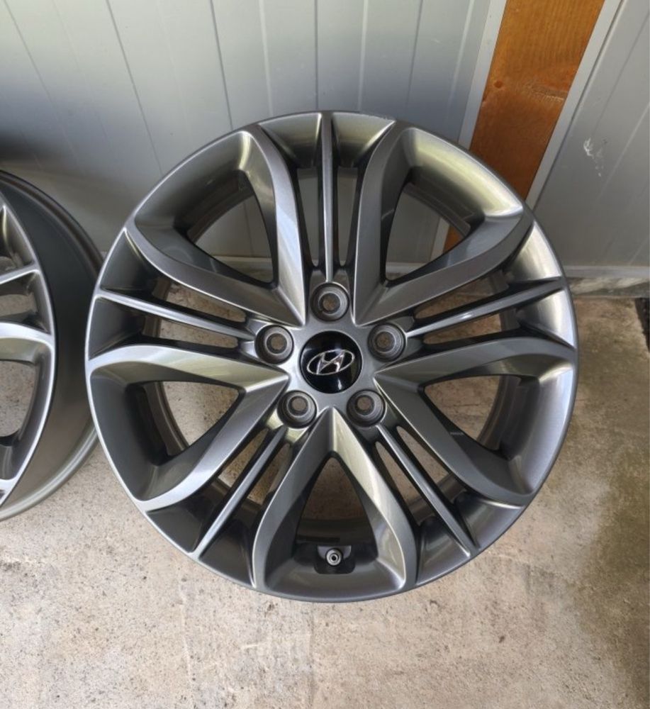 5x114.3 – Оригинални лети джанти 17” Графит за Hyundai Tucson