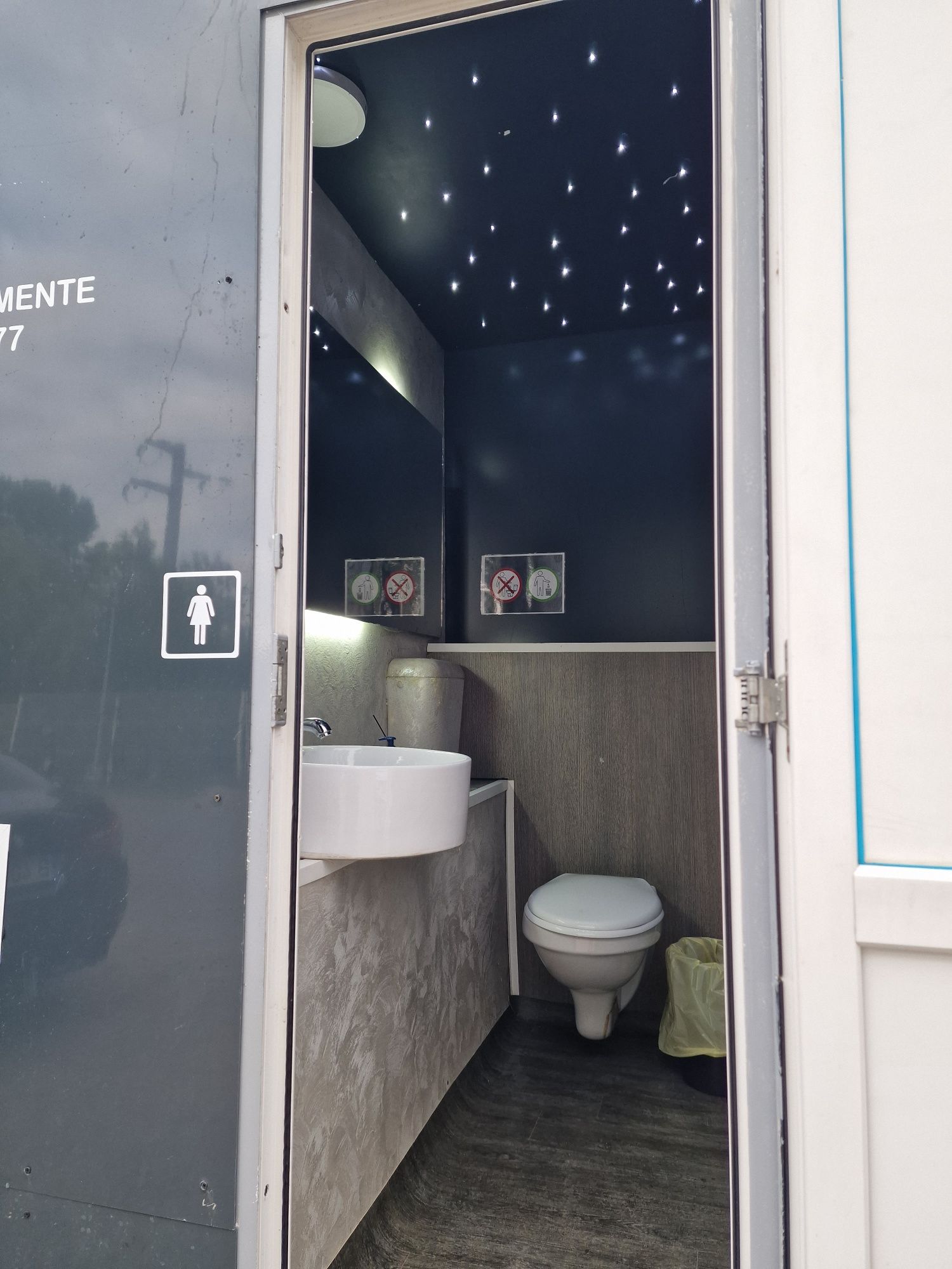 Toalete de închiriat wc-uri