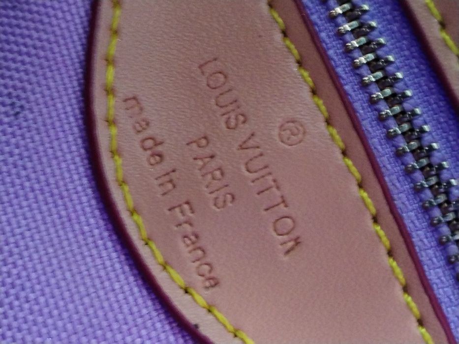 Vând Geanta Luiss vuitton