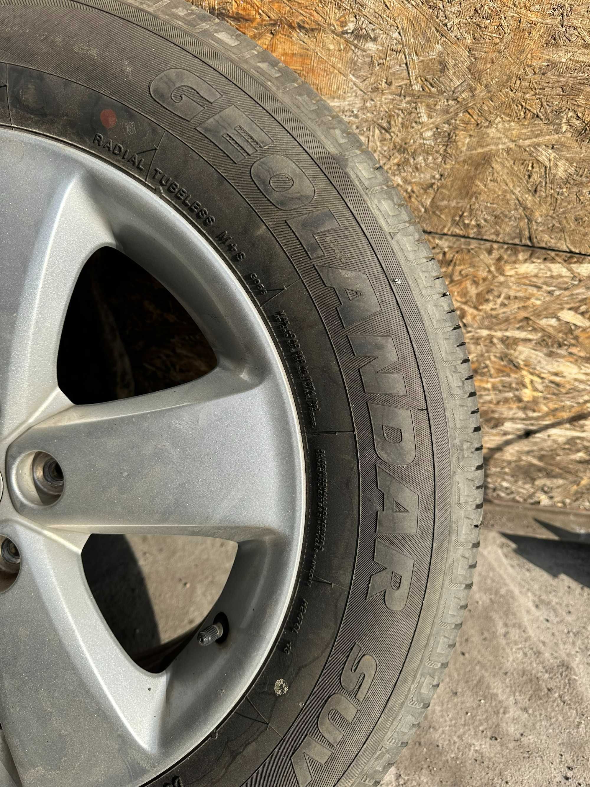 Диски с резиной на Suzuki Grand Vitara 225/65 R17 5/114.3 из Японии