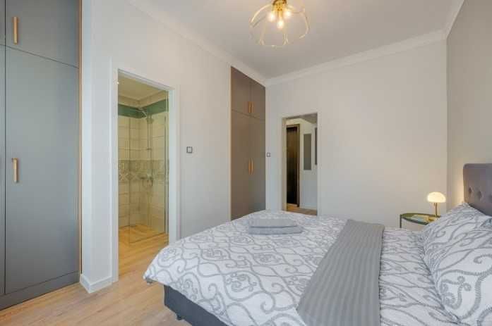 Дава се под наем Двустаен апартамент в София, Изток - 44 кв.м за 650 € - Снимка #4