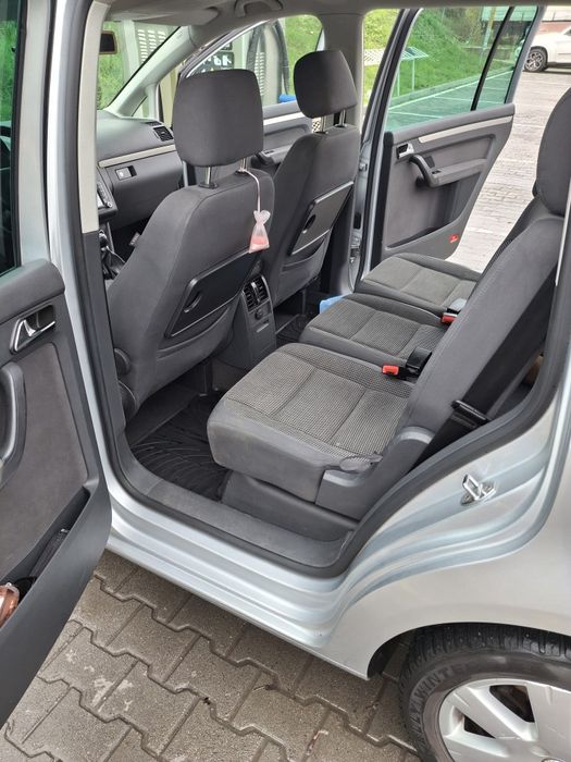 Автомобил ван Wolksvagen