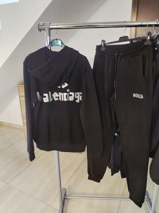 Trening barbati balenciaga!