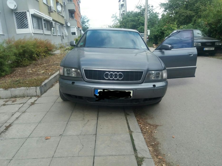 Audi A8 4.2; 2.5, 3.3 На Части