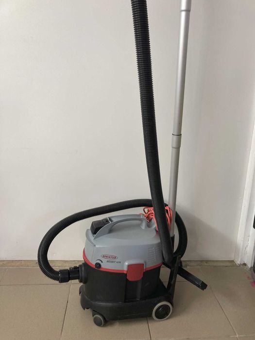 Vand aspiratoare profesionale Nilfisk, Sprintus, Tennant, Promax