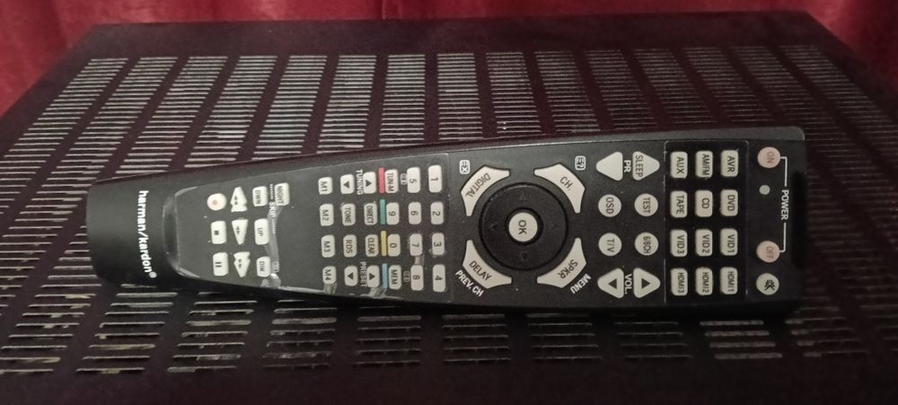 Vând receiver Harman Kardon AVR 160