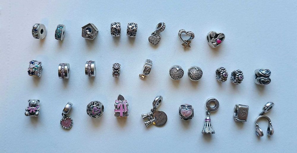 Пандора - оригинлни талисмани, гривни, колиета и пръстени