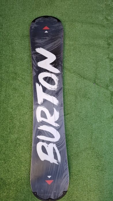 Placa Burton 153 cm cu legaturi Burton