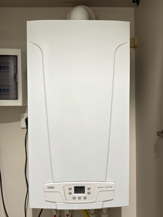 BAXI… котел двухконтурный  24 квТ . Made in Italy немного работал,