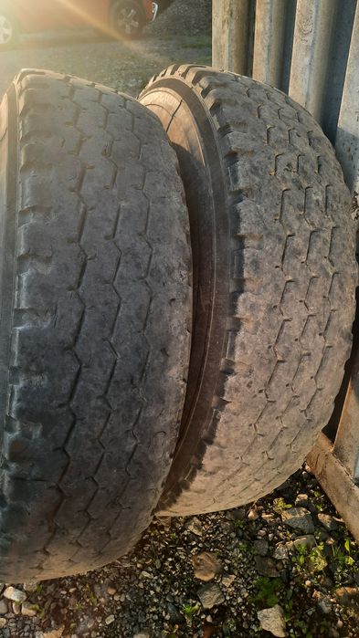 Anvelope 315/80/22,5 cu jante