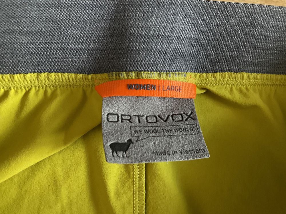 Pantaloni originali Ortovox sport ca noi