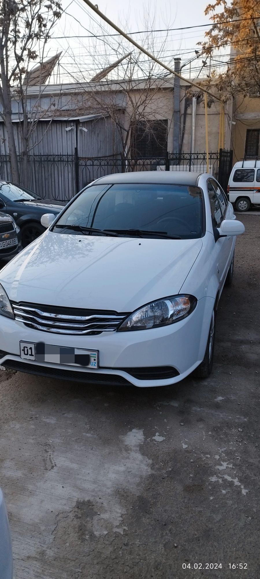 Продается автомобиль марки Lacetti (Gentra)
