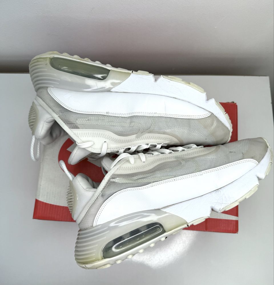Nike Air Max 2090  (45) Маратонки
