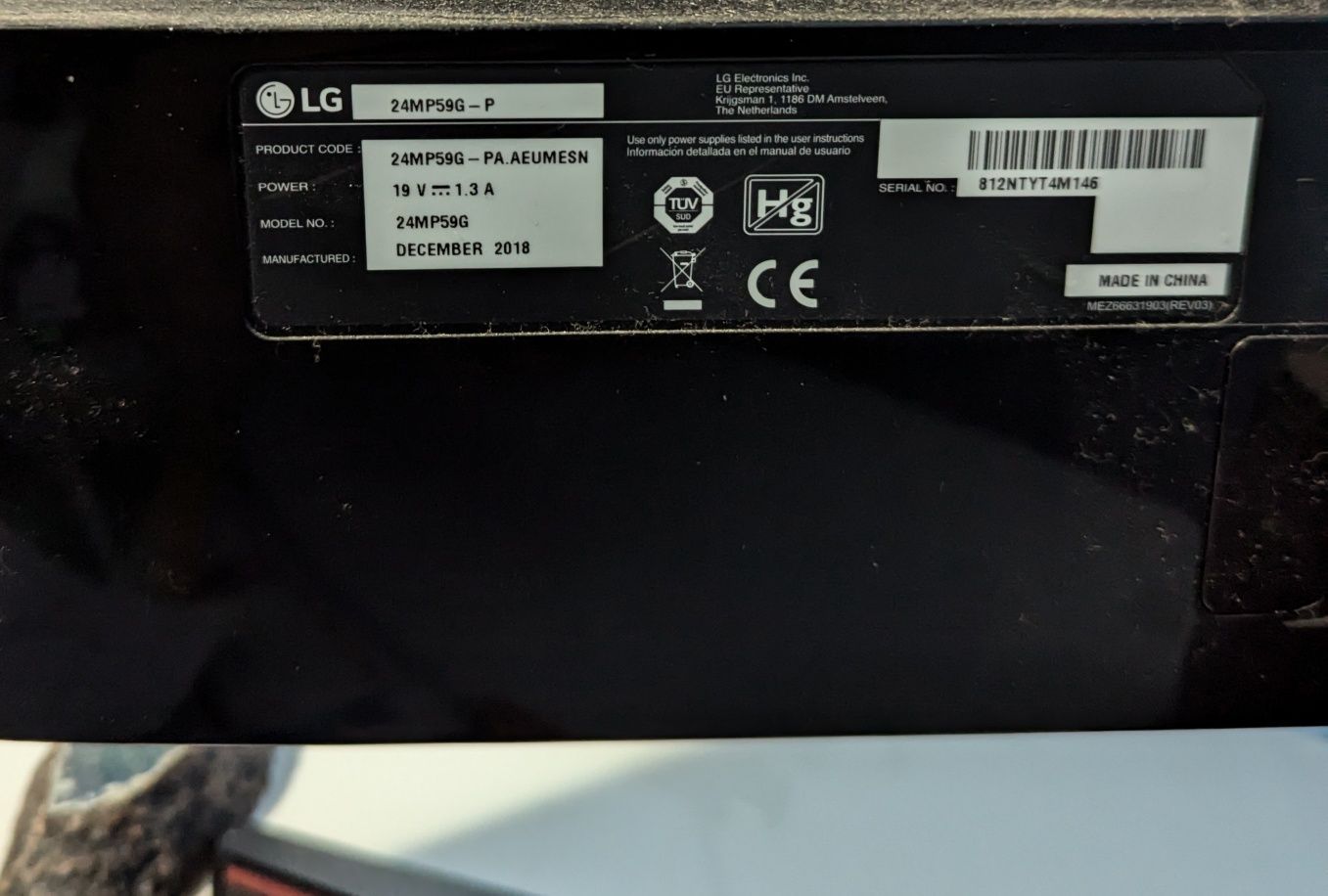 LG 24MP59G монитор