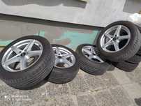 НОВА ЦЕНА Гуми с джанти 235/50 R18