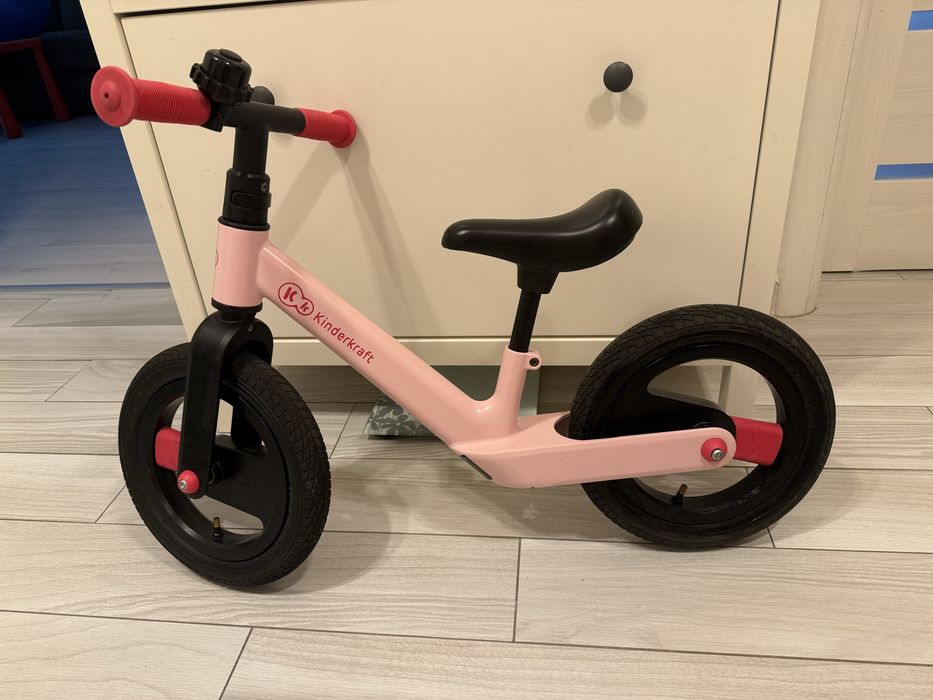 Bicicleta fara pedale kinderkraft