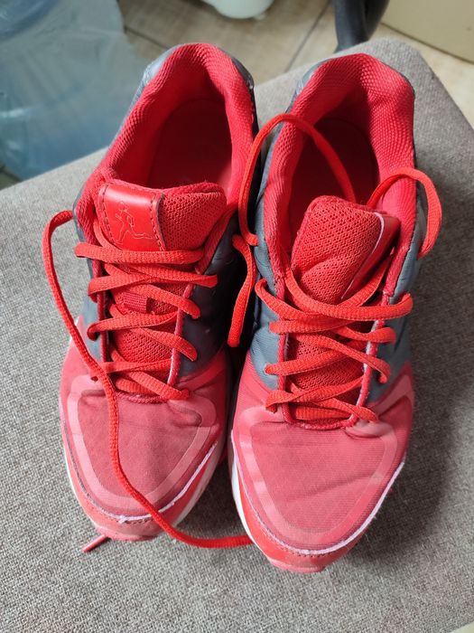 Кроссовки красные 35/36