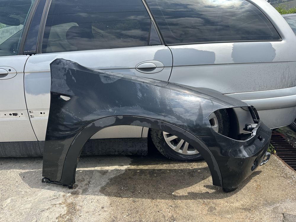 BMW X5 десен калник за 2006-10