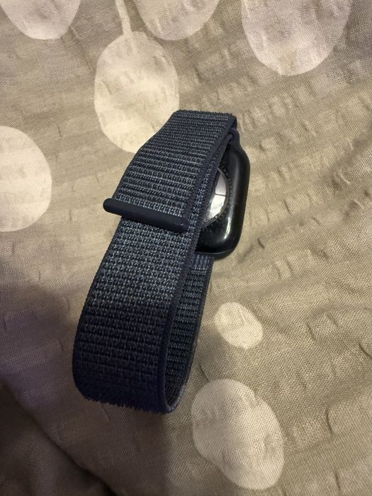 Apple Watch 10 GPS, Carcasa Jet Black Aluminium 42mm, Ink Sport Loop
