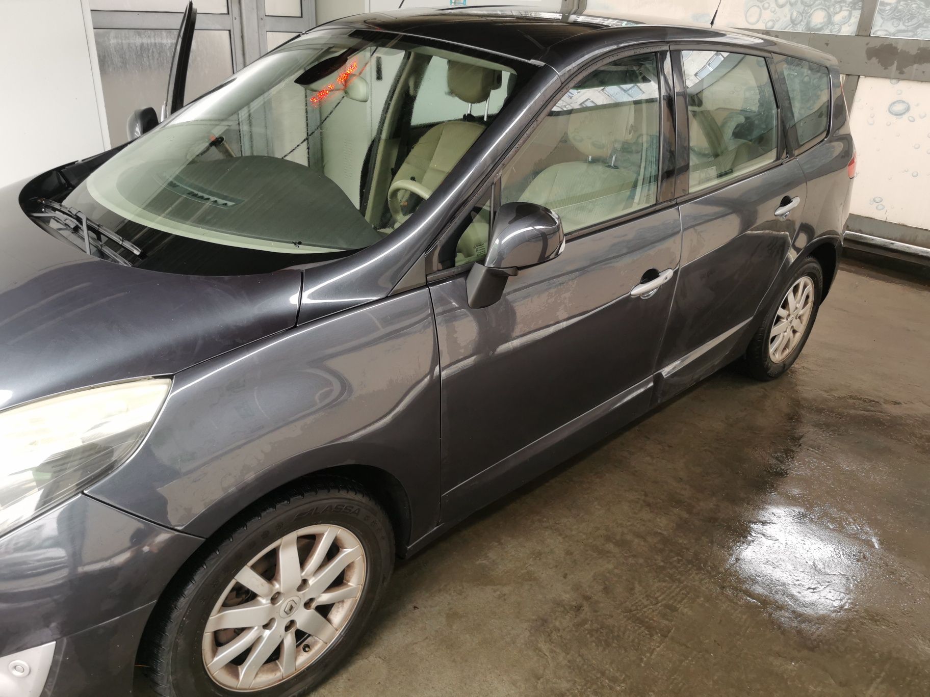 Renault grand scenic 1.9 /7 locuri