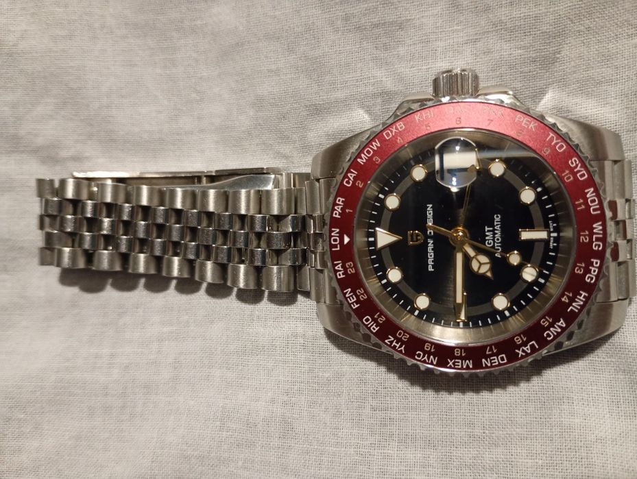 Vînd ceas automat P