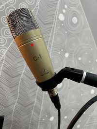 Конденсаторный микрофон behringer C-1 и звуковая карта behringer UMC22