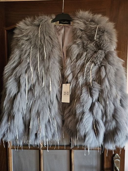 Haina noua din blana naturala