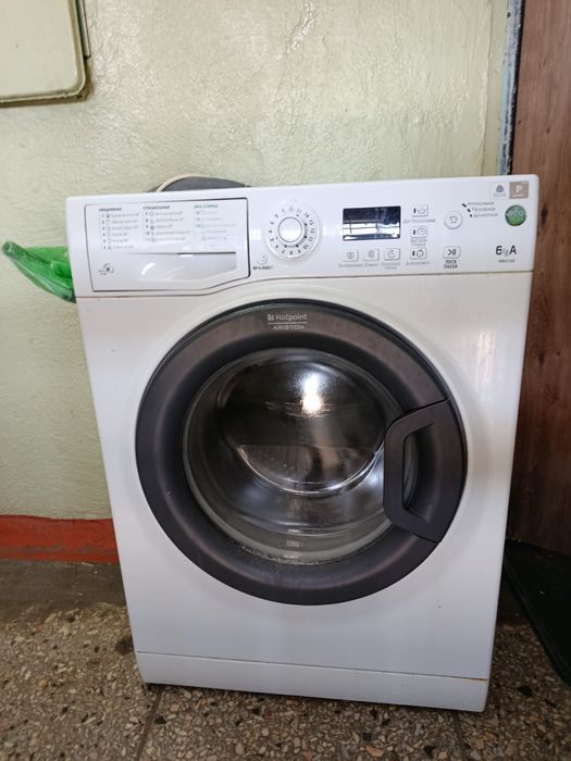 Продам Стиральную машину Ariston
