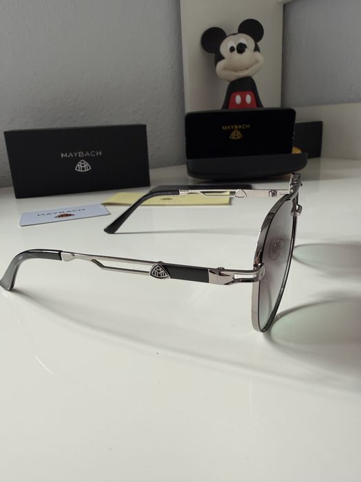 Слънчиви очила MAYBACH