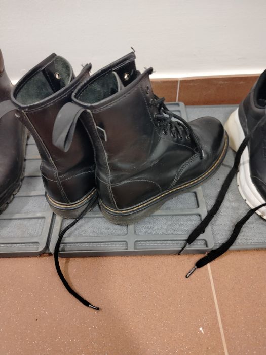 Продавам дамски кубинки TATA -italia ,естествена кожа 37 номер.