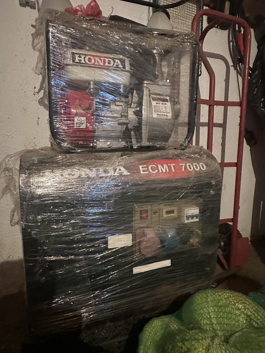Vând generator curent, și pompă de apă noi