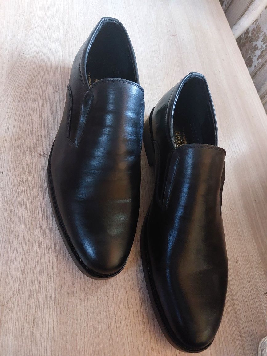 Туфли мужские черные 42р