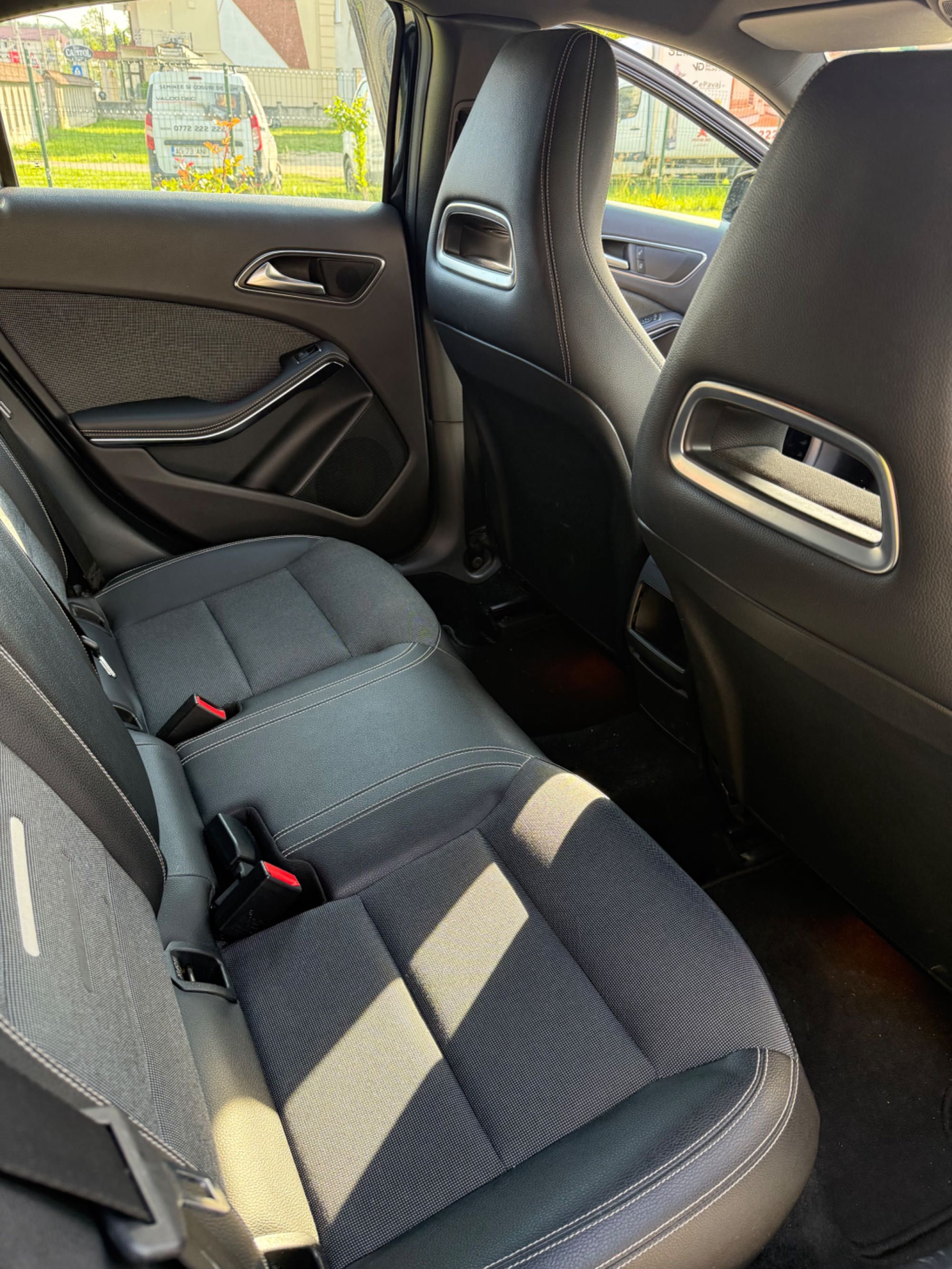 Mercedes Benz A200 4matic AMG
