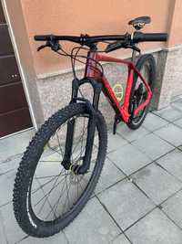 Bicicleta carbon ROCKRIDER XC900