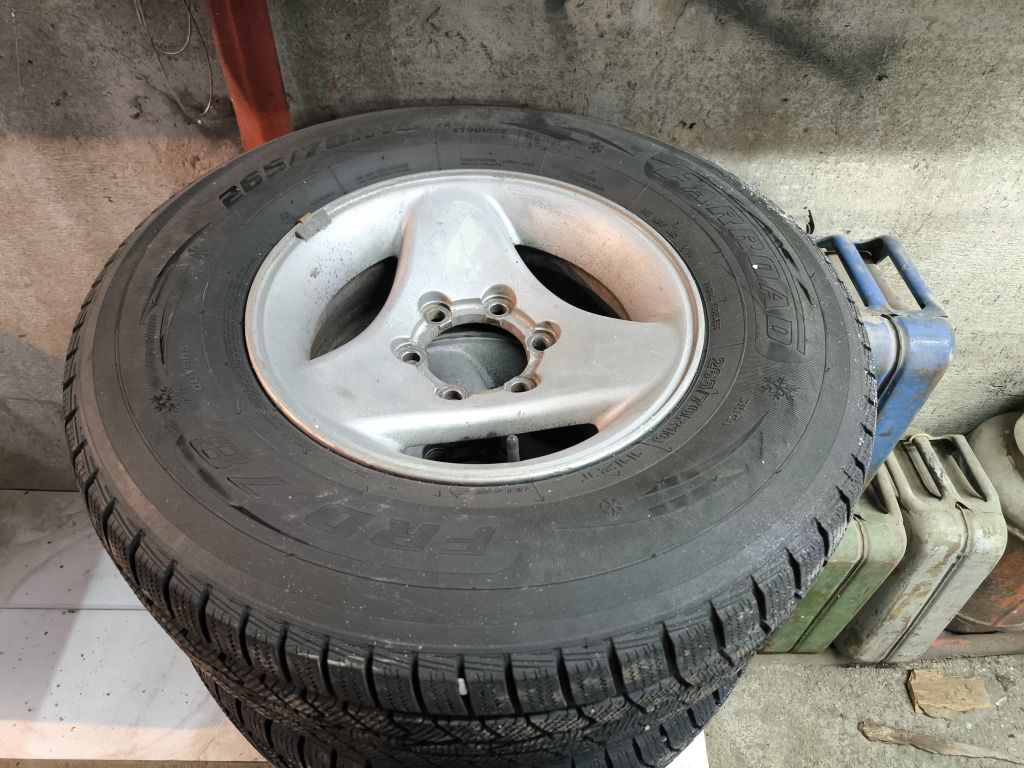 Диски с резиной 6 .139.7 R16