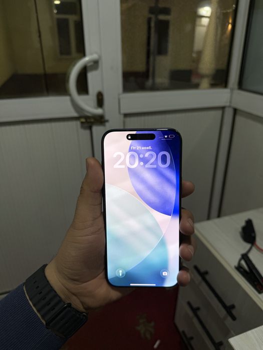 Iphone 17 pro max 256 tali sotiladi