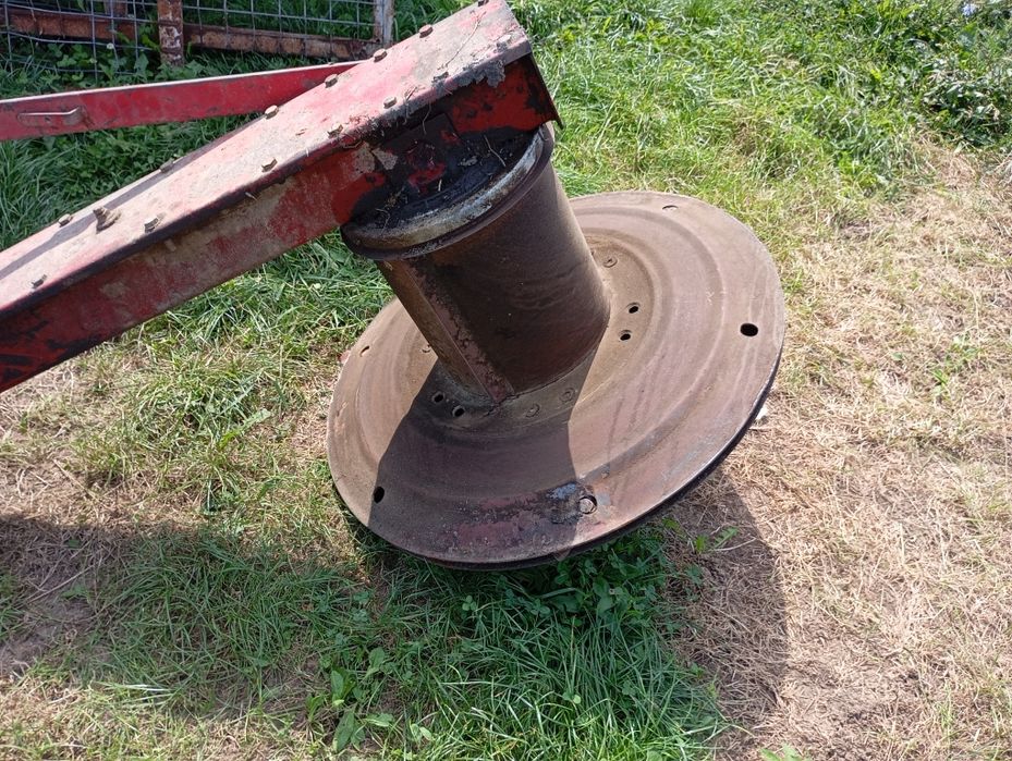 Cositoare rotativă pentru tractor