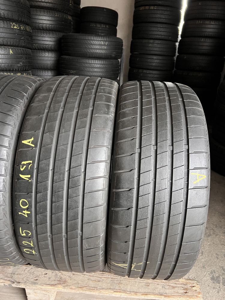4 anvelope vara 255/35/19 + 225/40/19 , Bridgestone !