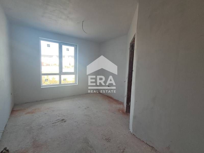 Продава се Тристаен апартамент в Варна, Владислав Варненчик - 99 кв.м за 1040 €/кв.м - Снимка #6