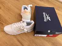 Маратонки Reebok, нови, N 38.5