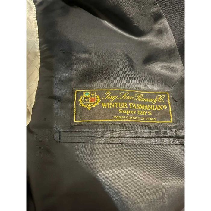 Костюм Loro Piana 56 IT Super 120s нов с етикет, 3 копчета