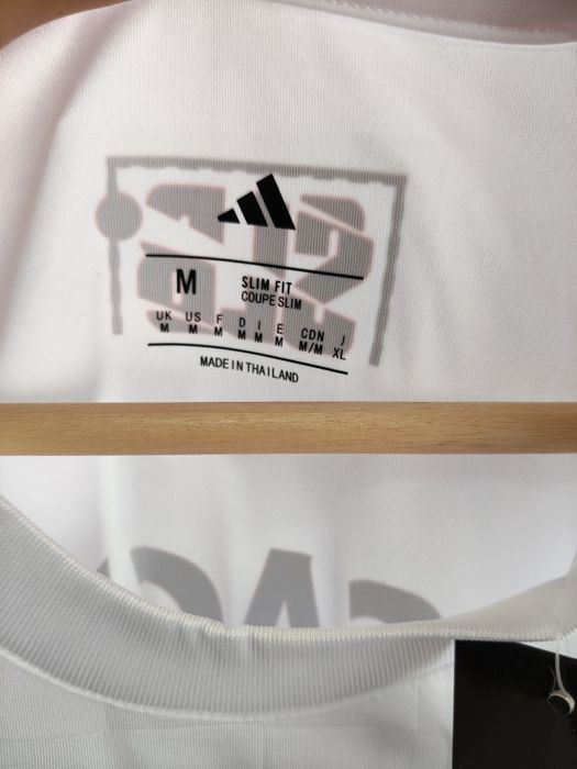 Tricou Benfica Lisabona Away Alb Adidas NOU Mărimea M Sezon 25/26